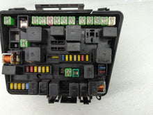 2007 Chrysler Pacifica Fusebox Fuse Box Panel Relay Module P/N:05082088AG Fits OEM Used Auto Parts