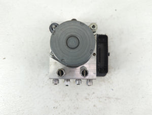 2017-2018 Chrysler Pacifica ABS Pump Control Module Replacement P/N:68222745AG P68222745AG Fits Fits 2017 2018 OEM Used Auto Parts