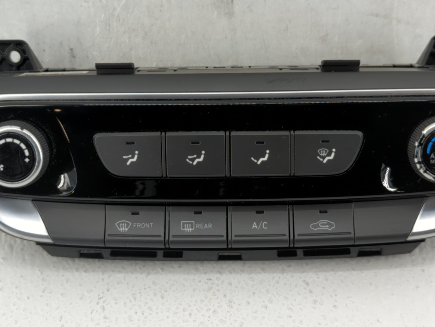 2018-2020 Hyundai Elantra Gt Climate Control Module Temperature AC/Heater Replacement P/N:97250-G3080 Fits Fits 2018 2019 2020 OEM Used Auto Parts - Oemusedautoparts1.com