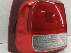 2014-2015 Kia Sorento Tail Light Assembly Driver Left OEM P/N:92401 1U500 Fits Fits 2014 2015 OEM Used Auto Parts