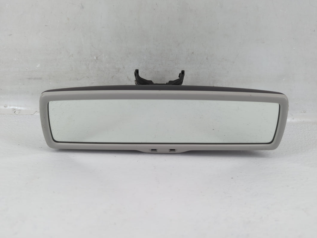 2014 Volkswagen Passat Interior Rear View Mirror Replacement OEM P/N:905-3145 45860364 Fits OEM Used Auto Parts