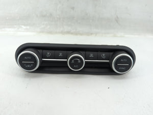 2020 Alfa Romeo Giulia Climate Control Module Temperature AC/Heater Replacement P/N:01561506100 Fits OEM Used Auto Parts