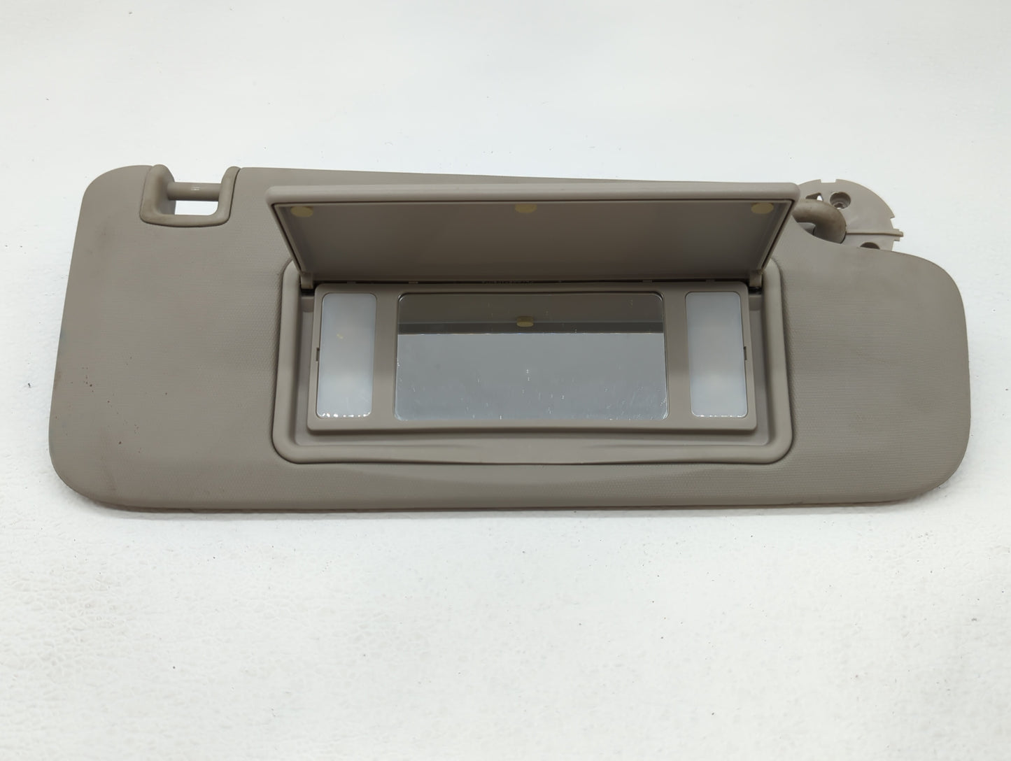 2007 Chevrolet Cruze Sun Visor Shade Replacement Passenger Right Mirror Fits OEM Used Auto Parts - Oemusedautoparts1.com