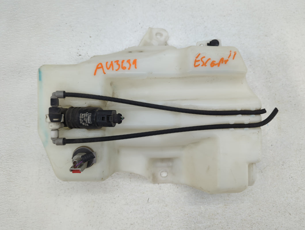 2015-2019 Ford Escape Windshield Washer Fluid Reservoir Bottle Oem