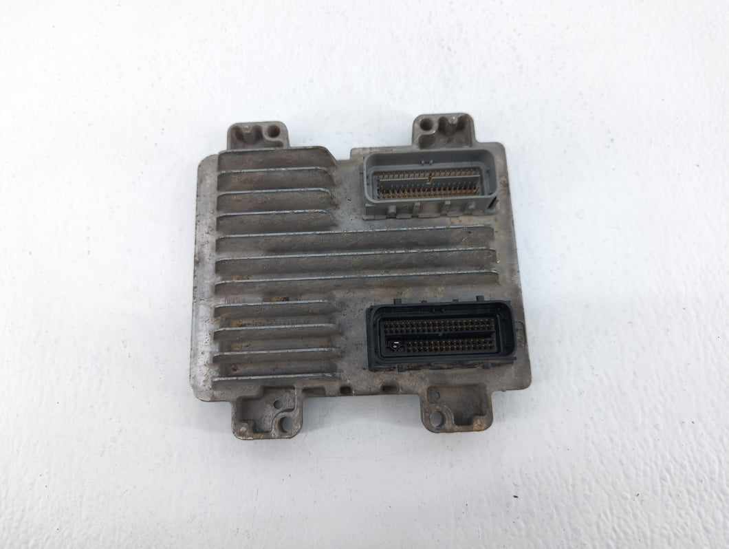 2009-2010 Cadillac Escalade PCM Engine Control Computer ECU ECM PCU OEM P/N:12629209 Fits Fits 2009 2010 OEM Used Auto Parts