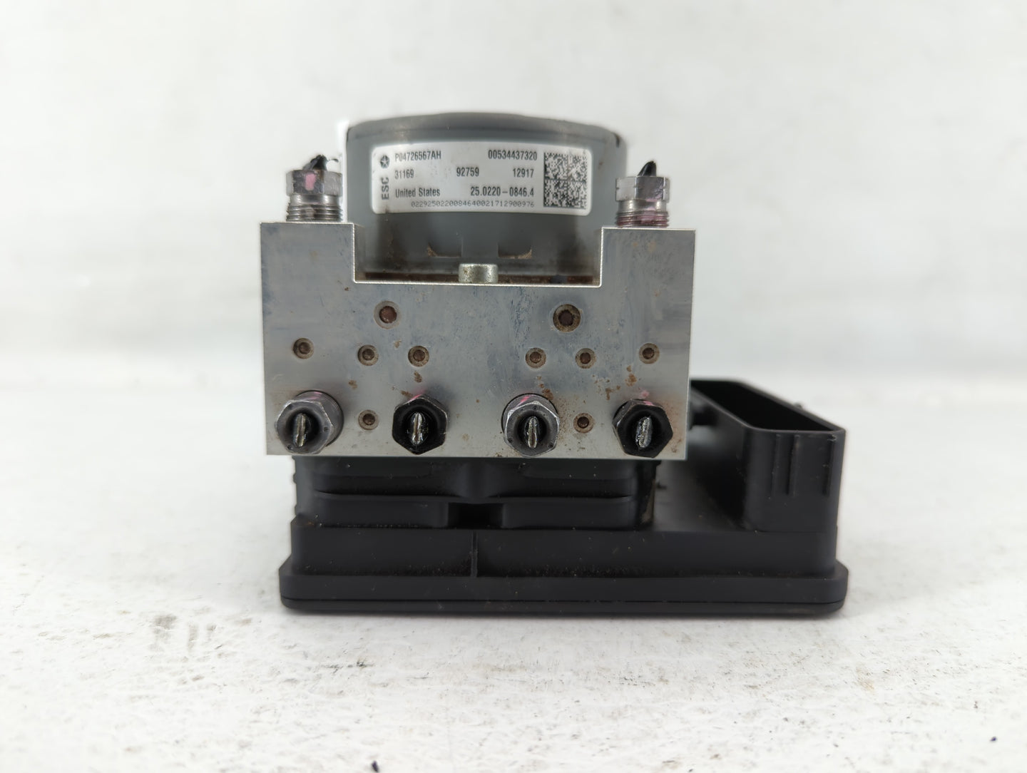 2017 Jeep Compass ABS Pump Control Module Replacement P/N:P04726567AH Fits OEM Used Auto Parts - Oemusedautoparts1.com