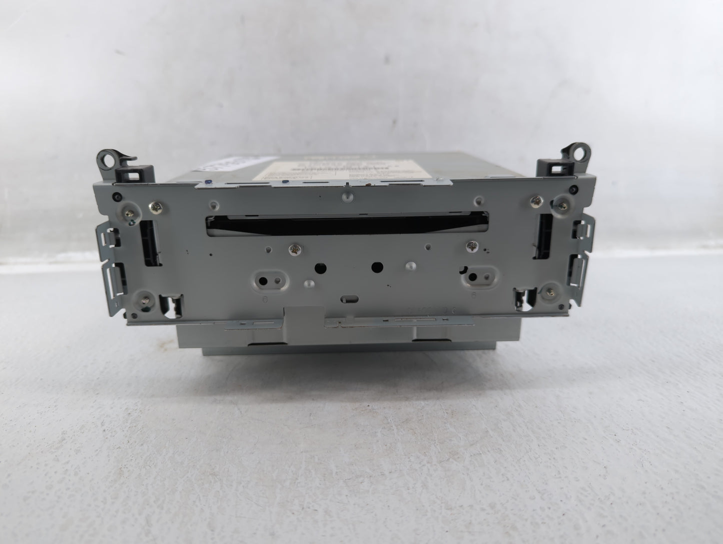 2007 Mercedes-Benz C300 Radio AM FM Cd Player Receiver Replacement P/N:PA093091262050 8623067, 8650702 Fits OEM Used Auto Parts - Oemusedautoparts1.com