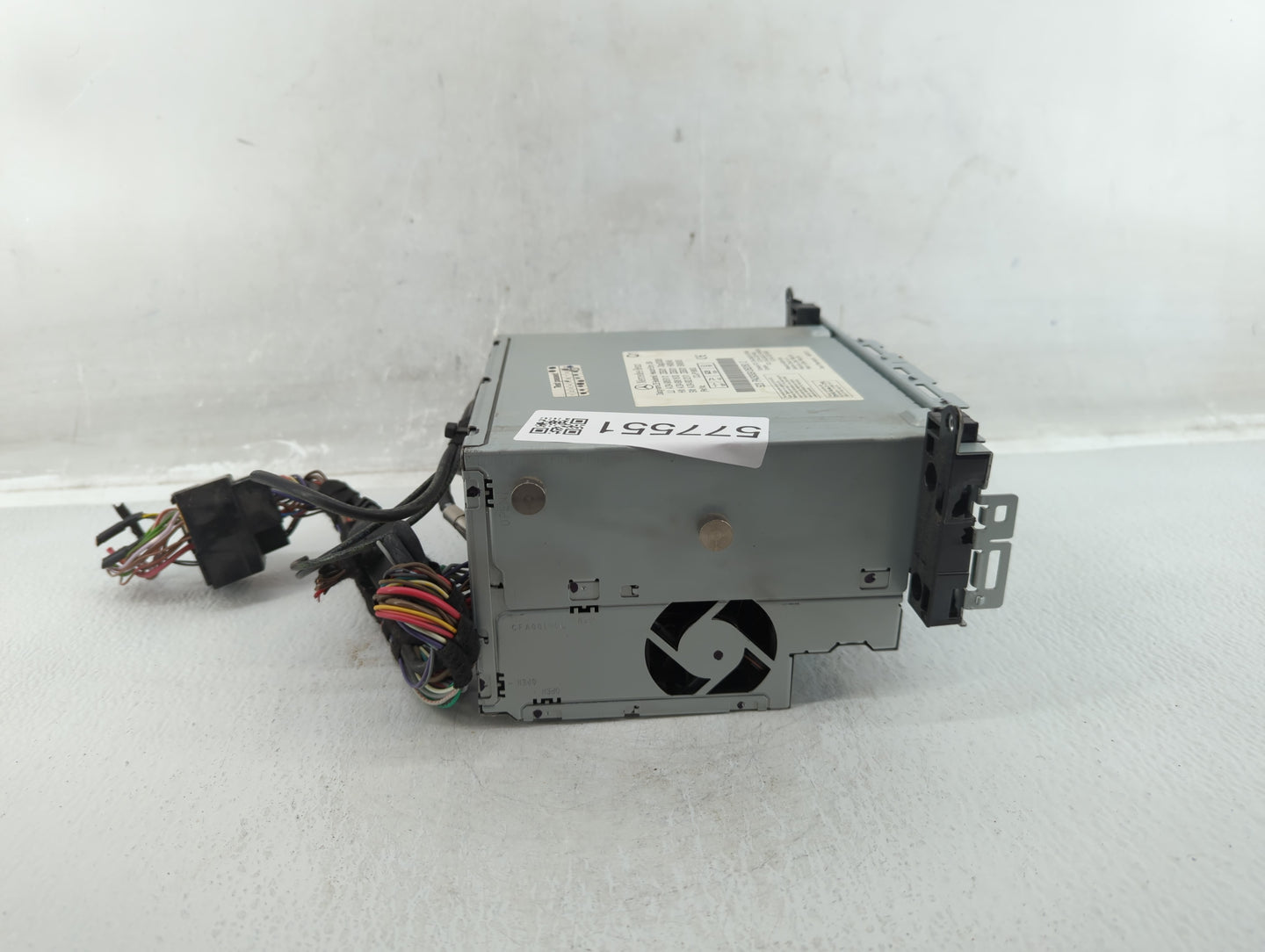 2007 Mercedes-Benz C300 Radio AM FM Cd Player Receiver Replacement P/N:PA093091262050 8623067, 8650702 Fits OEM Used Auto Parts - Oemusedautoparts1.com