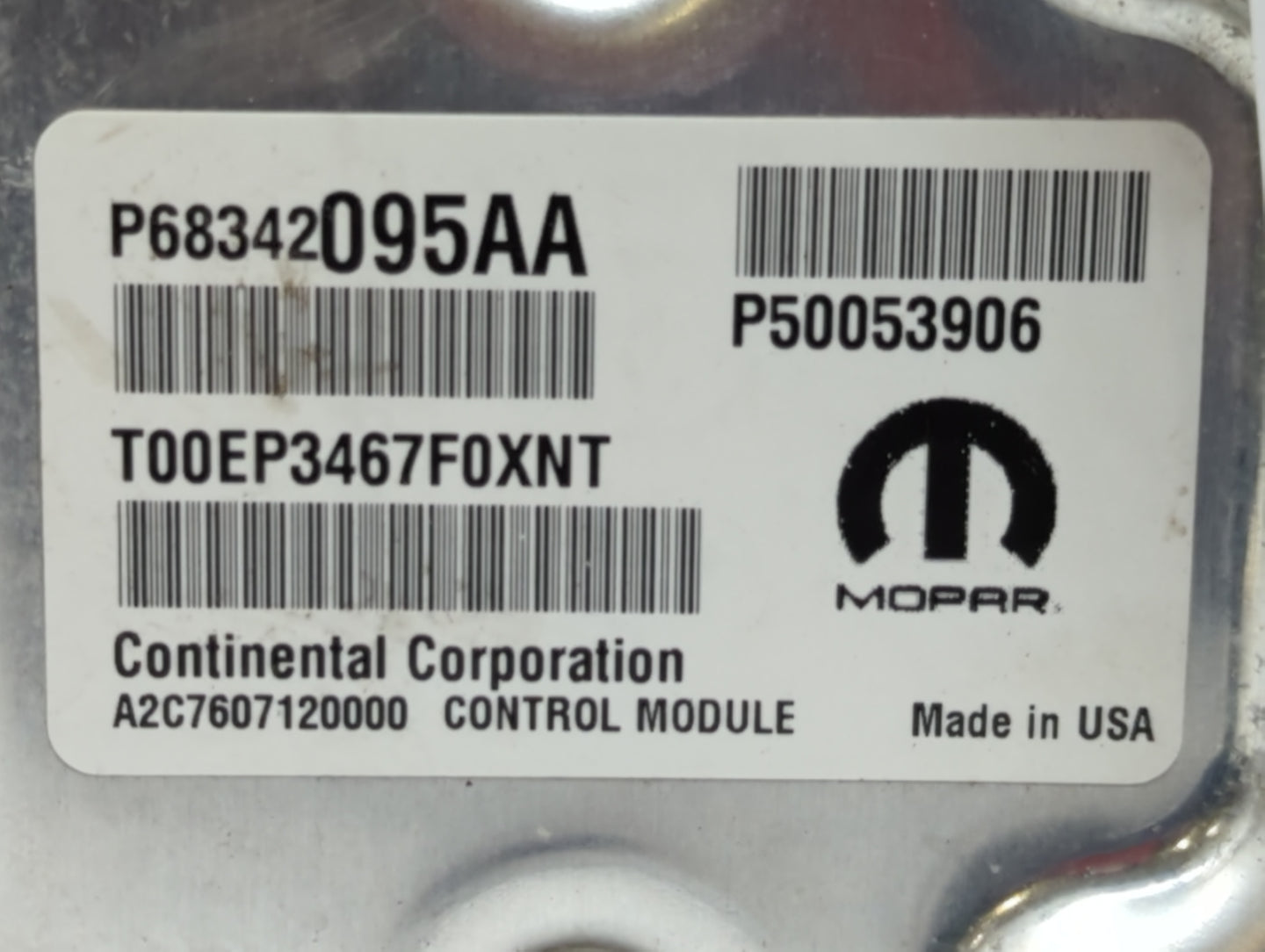 2018 Jeep Compass PCM Engine Control Computer ECU ECM PCU OEM P/N:P6832095AA Fits OEM Used Auto Parts - Oemusedautoparts1.com