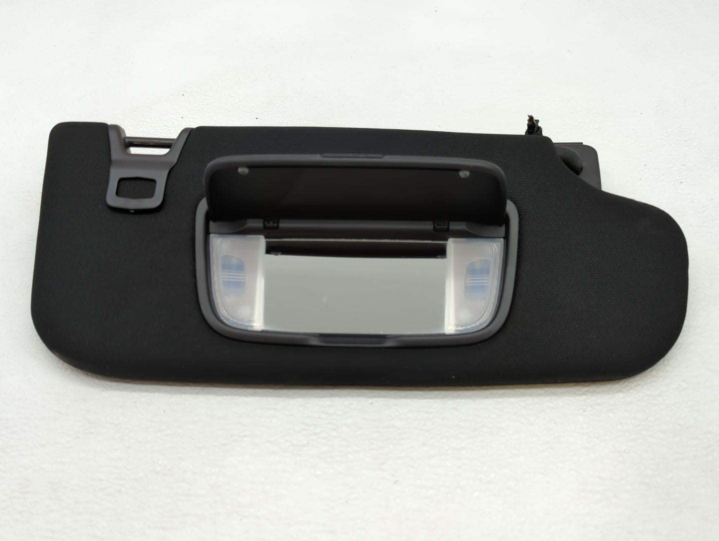 2017 Lincoln Continental Sun Visor Shade Replacement Passenger Right Mirror Fits OEM Used Auto Parts - Oemusedautoparts1.com