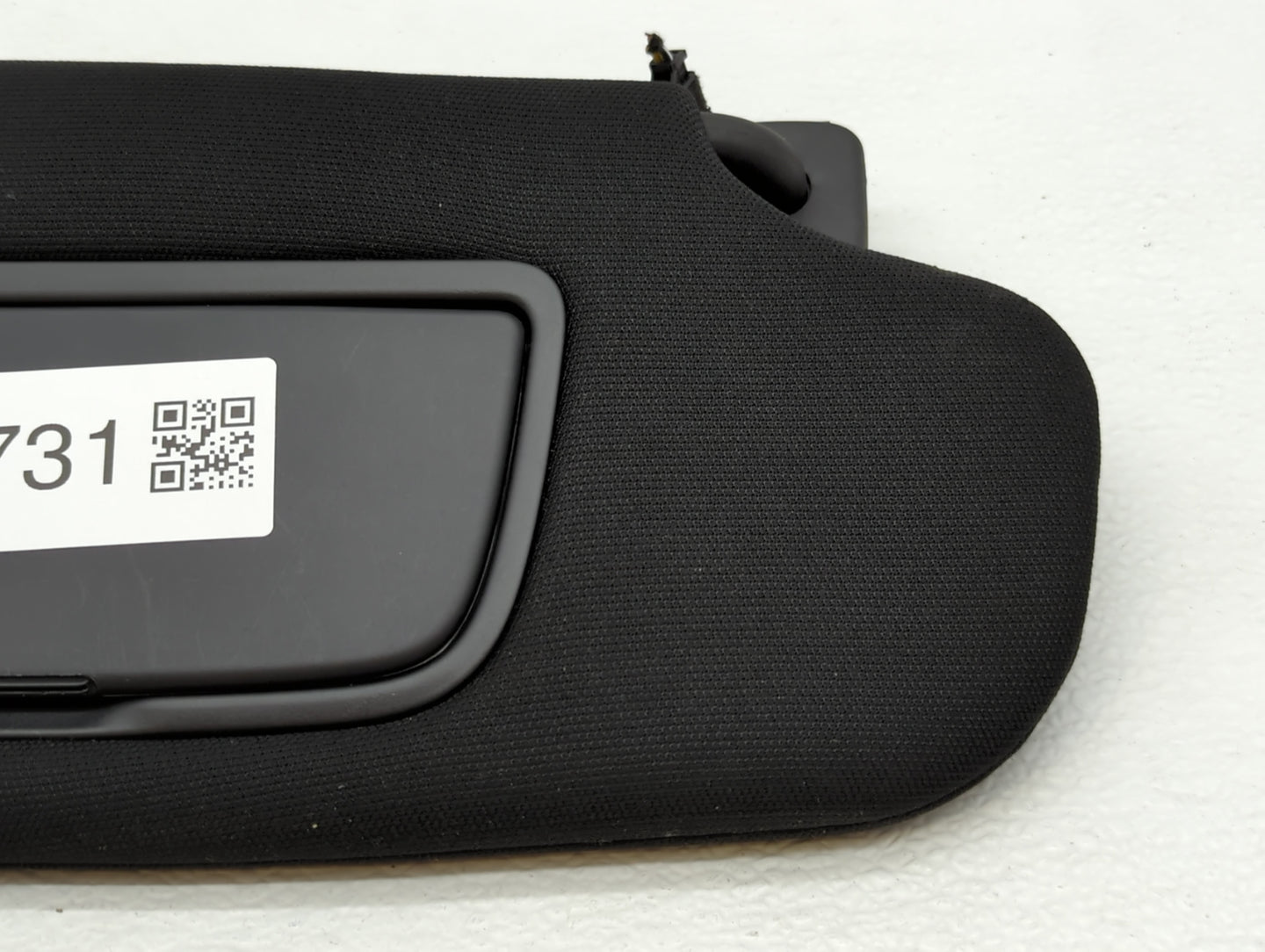 2017 Lincoln Continental Sun Visor Shade Replacement Passenger Right Mirror Fits OEM Used Auto Parts - Oemusedautoparts1.com