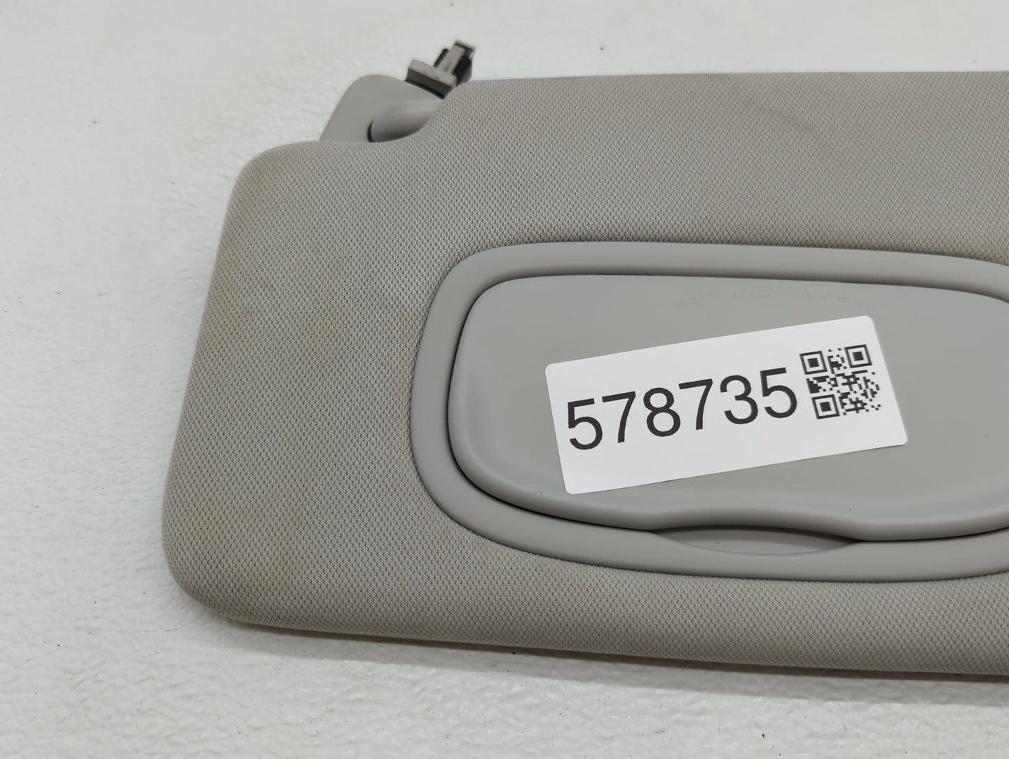2018 Jeep Compass Sun Visor Shade Replacement Driver Left Mirror Fits OEM Used Auto Parts - Oemusedautoparts1.com