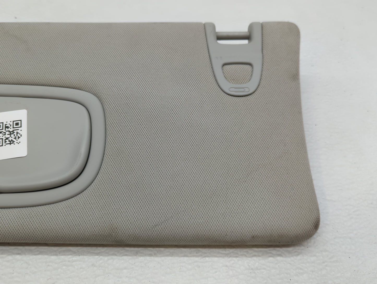 2018 Jeep Compass Sun Visor Shade Replacement Driver Left Mirror Fits OEM Used Auto Parts - Oemusedautoparts1.com