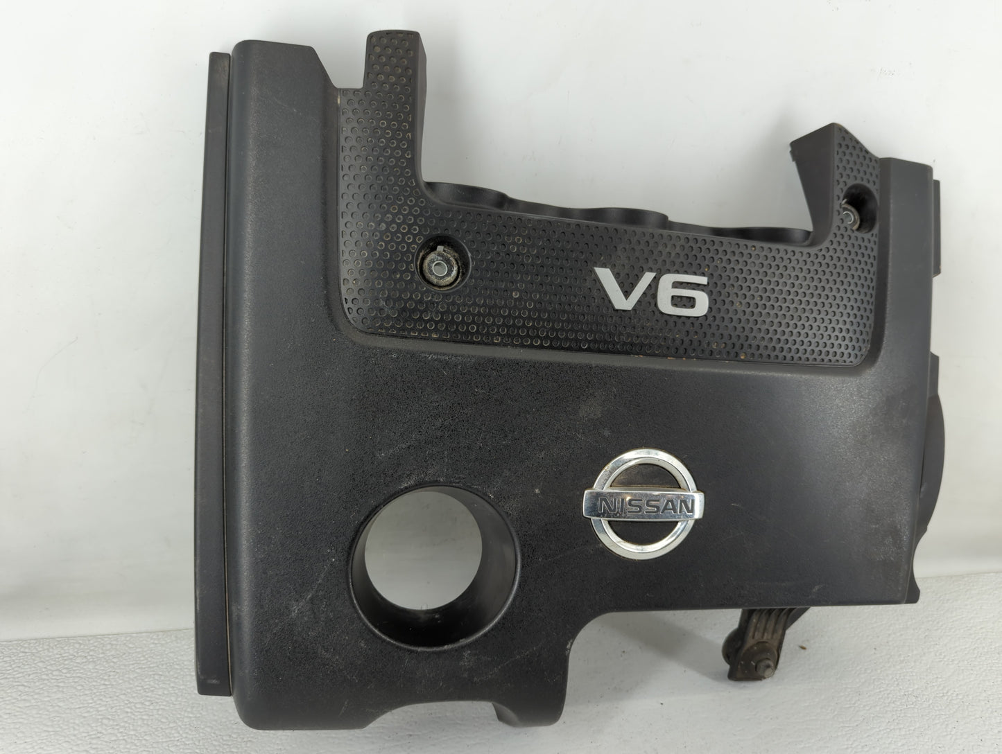 2011 Nissan Murano Engine Cover - Oemusedautoparts1.com