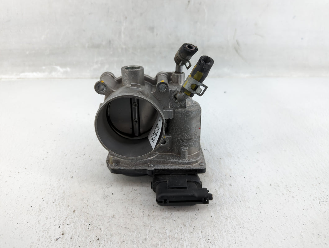 2014-2021 Hyundai Tucson Throttle Body P/N:35100-2E000 Fits 2011 2012 2013 2014 2015 2016 2017 2018 2019 2020 2021 OEM Used Auto Parts