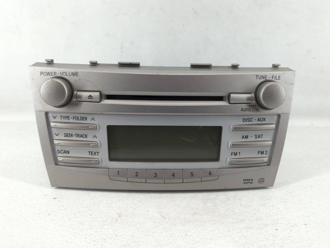 2010-2011 Toyota Camry Radio AM FM Cd Player Receiver Replacement P/N:86120-06480 Fits 2010 2011 OEM Used Auto Parts