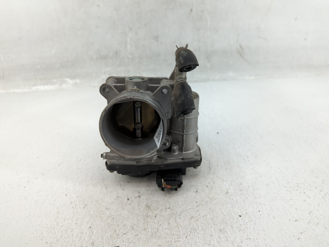 2014-2019 Infiniti Q70 Throttle Body P/N:RME60-21 3Y25H 3Y25H Fits OEM Used Auto Parts