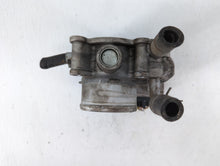 2012-2019 Kia Soul Throttle Body P/N:35100-2B300 Fits 2012 2013 2014 2015 2016 2017 2018 2019 OEM Used Auto Parts