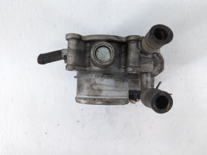 2012-2019 Kia Soul Throttle Body P/N:35100-2B300 Fits 2012 2013 2014 2015 2016 2017 2018 2019 OEM Used Auto Parts