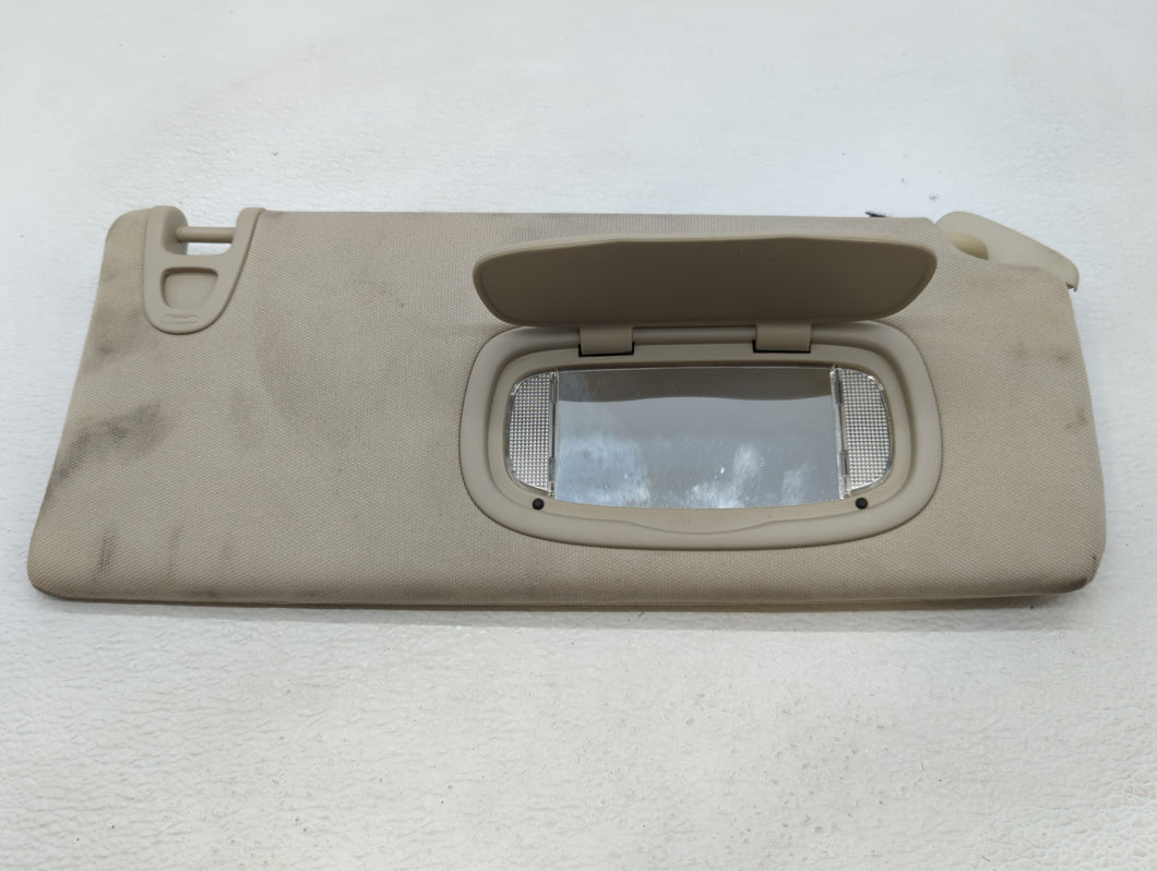 2014-2018 Jeep Cherokee Sun Visor Shade Replacement Passenger Right Mirror Fits 2014 2015 2016 2017 2018 OEM Used Auto Parts