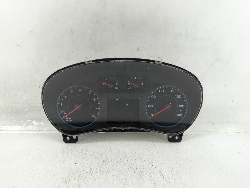 2018 Chevrolet Equinox Instrument Cluster Speedometer Gauges P/N:84240633 Fits OEM Used Auto Parts