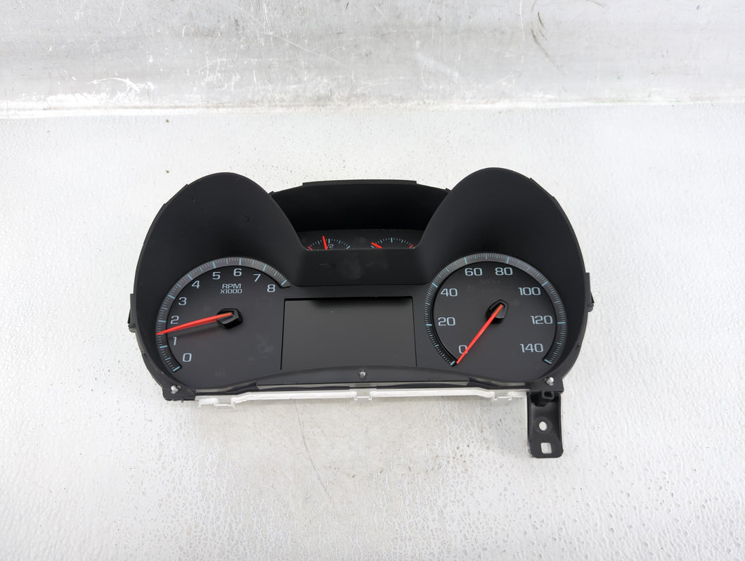 2017-2020 Chevrolet Impala Instrument Cluster Speedometer Gauges P/N:84037517 Fits 2017 2018 2019 2020 OEM Used Auto Parts