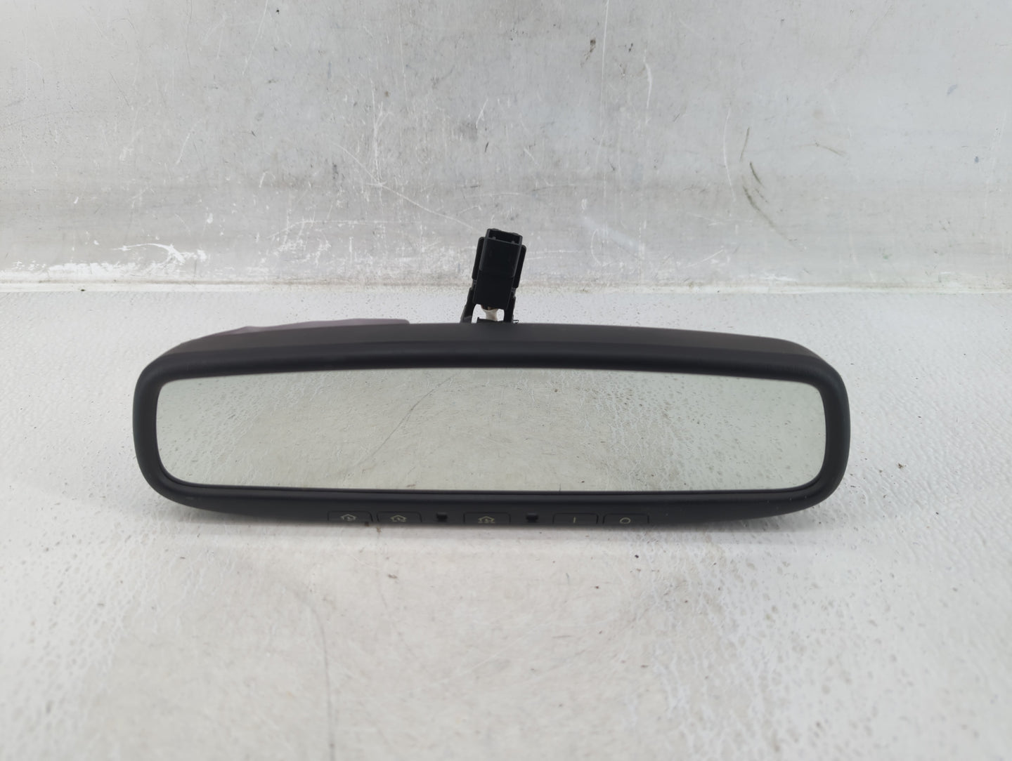2005 Ford Mustang Interior Rear View Mirror Replacement OEM P/N:905-2839 070111 Fits OEM Used Auto Parts - Oemusedautoparts1.com