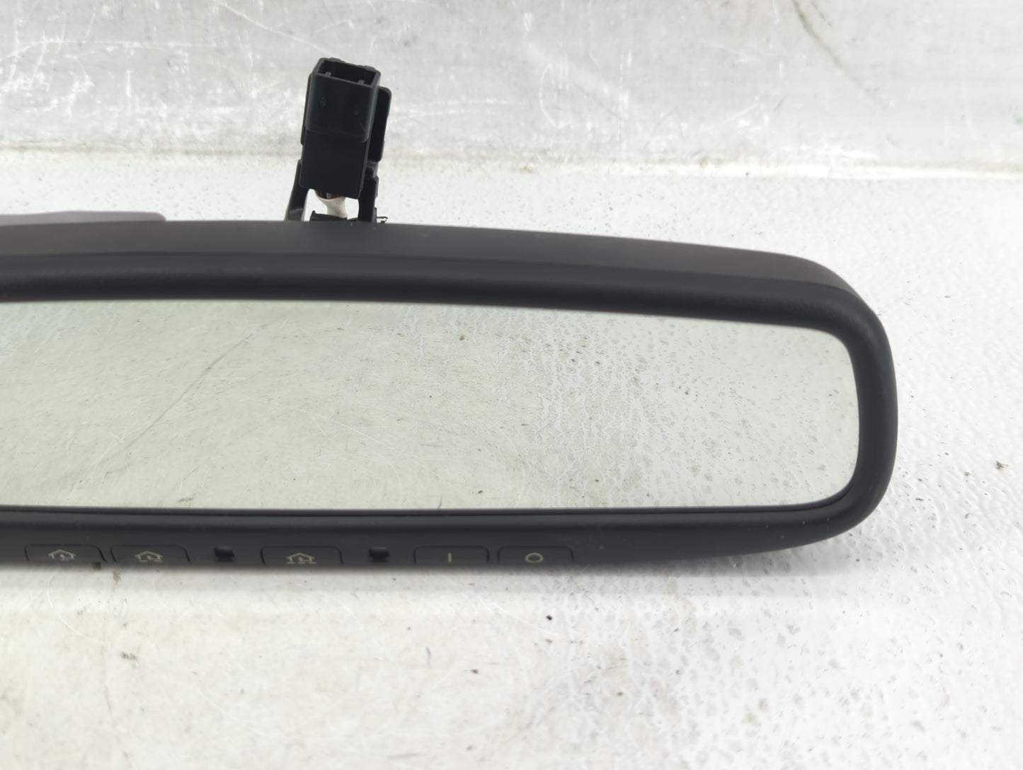 2005 Ford Mustang Interior Rear View Mirror Replacement OEM P/N:905-2839 070111 Fits OEM Used Auto Parts - Oemusedautoparts1.com