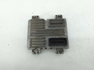 2010-2013 Gmc Sierra 1500 PCM Engine Control Computer ECU ECM PCU OEM P/N:12633238 12639900 Fits OEM Used Auto Parts