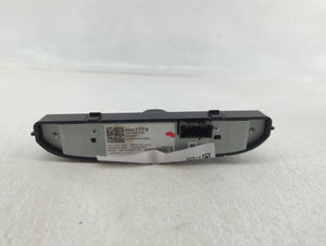 2019-2022 Chevrolet Equinox Radio AM FM Cd Player Receiver Replacement P/N:84491778 Fits 2018 2019 2020 2021 2022 OEM Used Auto Parts