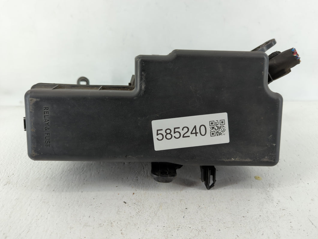 2004-2006 Lexus Es330 Fusebox Fuse Box Panel Relay Module P/N:2600622042 Fits 2004 2005 2006 OEM Used Auto Parts