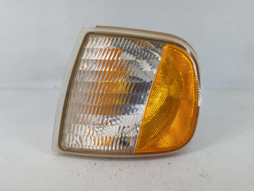 Ford Expedition Driver Left Oem Front Light Lamp