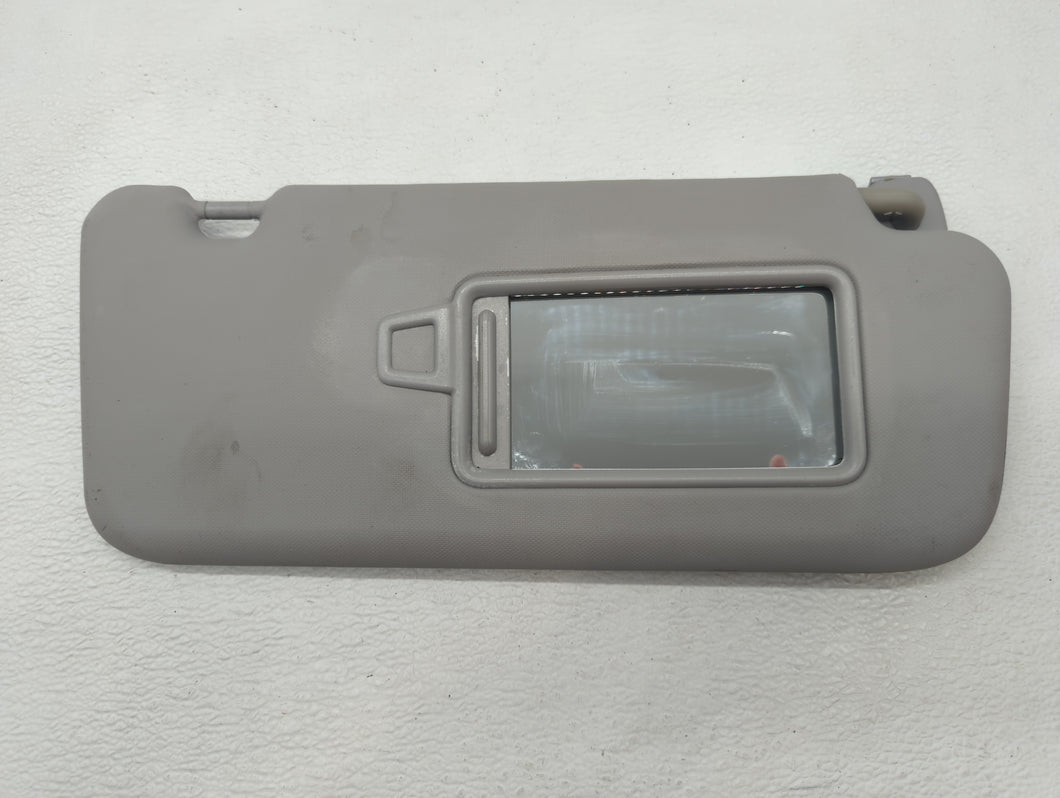 2018-2021 Hyundai Kona Sun Visor Shade Replacement Passenger Right Mirror Fits 2018 2019 2020 2021 OEM Used Auto Parts