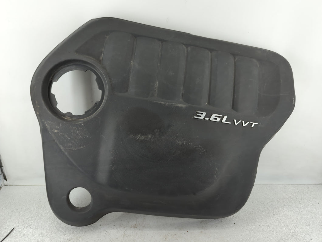 2011 Chrysler 200 Engine Cover