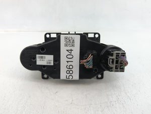 2011-2013 Ford Fiesta Climate Control Module Temperature AC/Heater Replacement P/N:130408200212 AE19980 AH Fits 2011 2012 2013 OEM Used Auto Parts