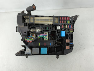 2009-2013 Toyota Corolla Fusebox Fuse Box Panel Relay Module P/N:82662-02270 Fits 2009 2010 2011 2012 2013 2014 OEM Used Auto Parts