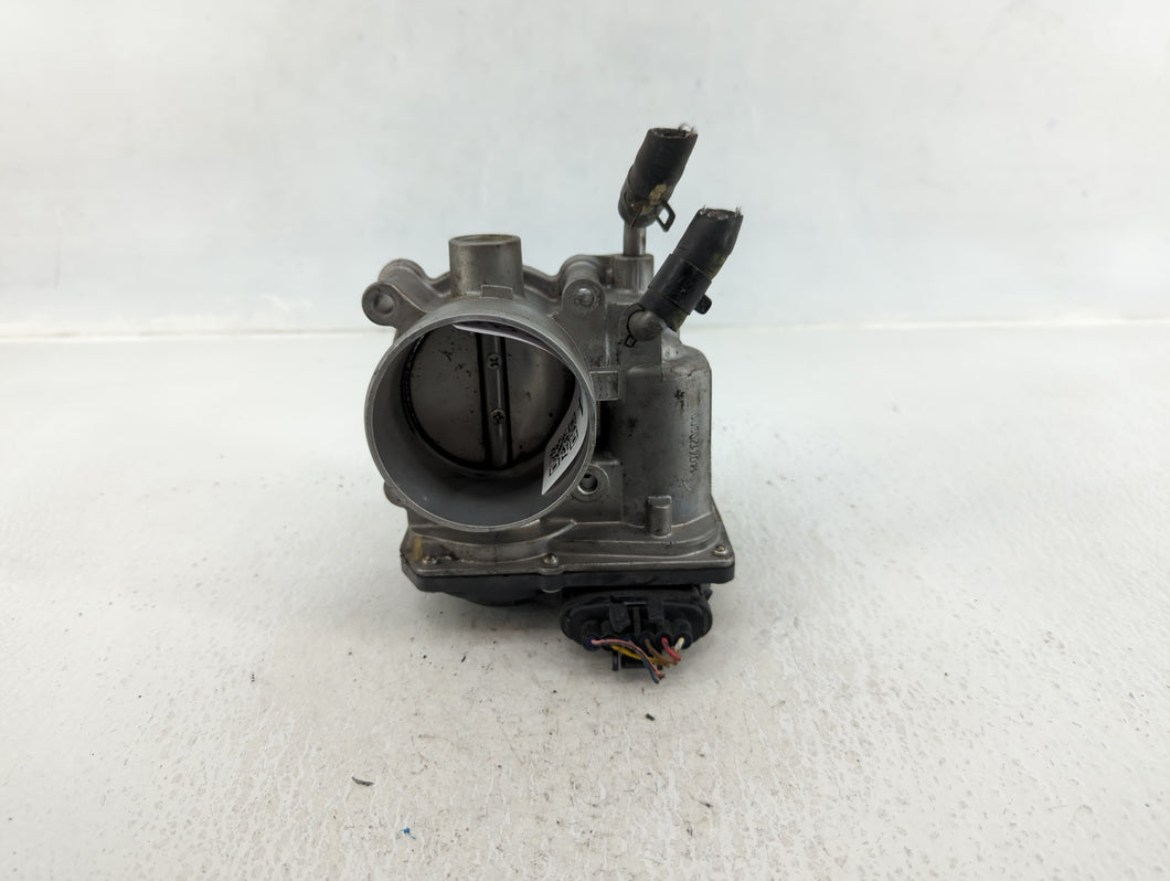 2011-2020 Hyundai Elantra Throttle Body P/N:3510-2E000 Fits 2011 2012 2013 2014 2015 2016 2017 2018 2019 2020 2021 OEM Used Auto Parts