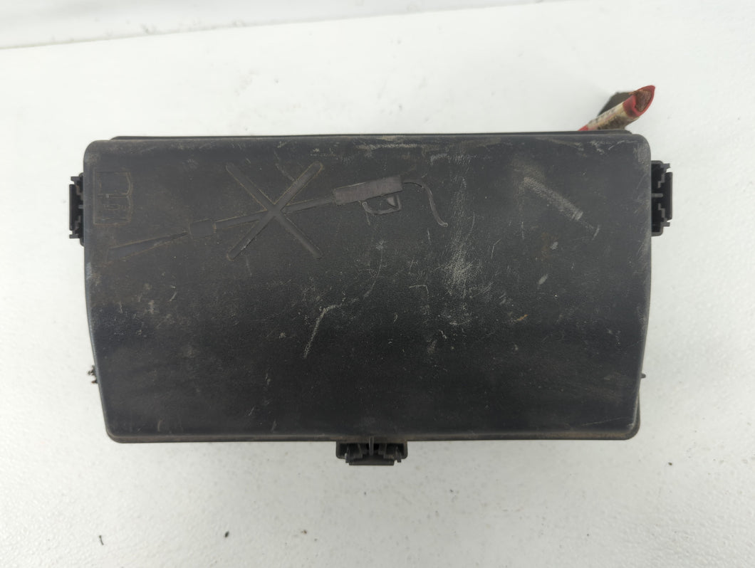 2011-2014 Chevrolet Cruze Fusebox Fuse Box Panel Relay Module P/N:95216200_01 Fits 2011 2012 2013 2014 OEM Used Auto Parts