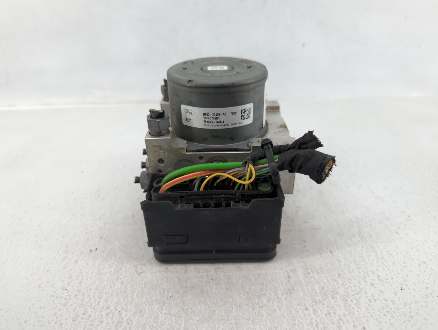 2018 Ford Explorer ABS Pump Control Module Replacement P/N:HB53-2C405-AC Fits OEM Used Auto Parts - Oemusedautoparts1.com