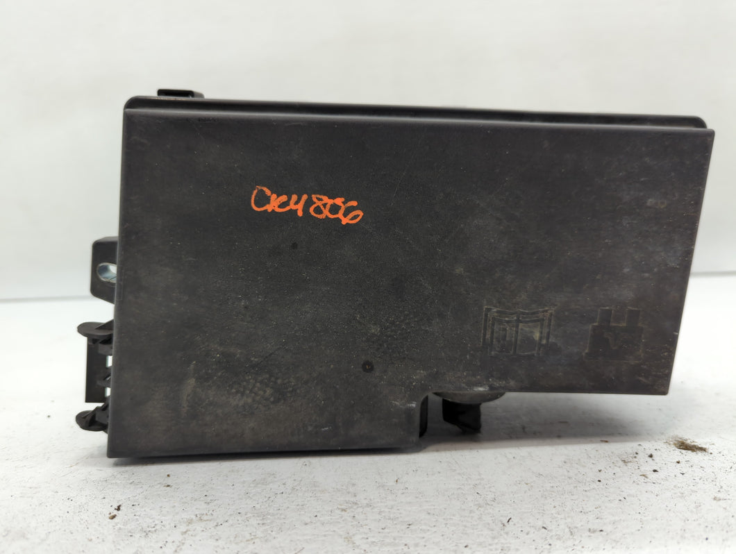 2013-2016 Ford Escape Fusebox Fuse Box Panel Relay Module P/N:AV6T-14A067-AC 5B0Q101107 Fits 2013 2014 2015 2016 OEM Used Auto Parts