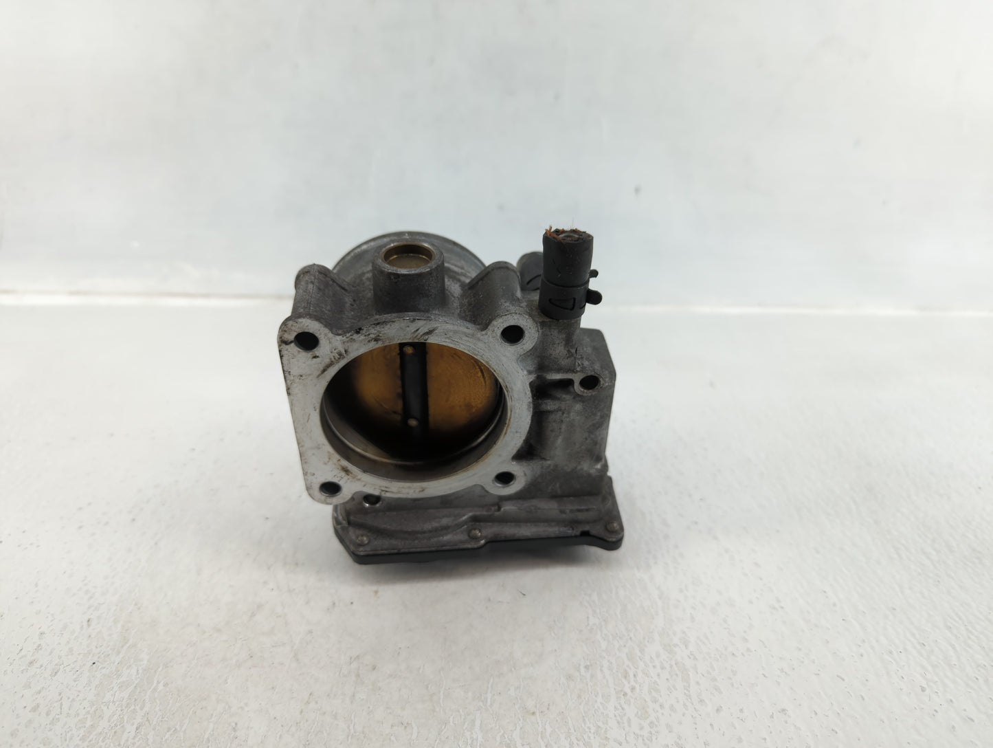 2003-2009 Toyota 4runner Throttle Body P/N:22030-31010 Fits 2003 2004 2005 2006 2007 2008 2009 2010 2011 2012 2013 2014 2015 OEM Used Auto Parts - Oemusedautoparts1.com