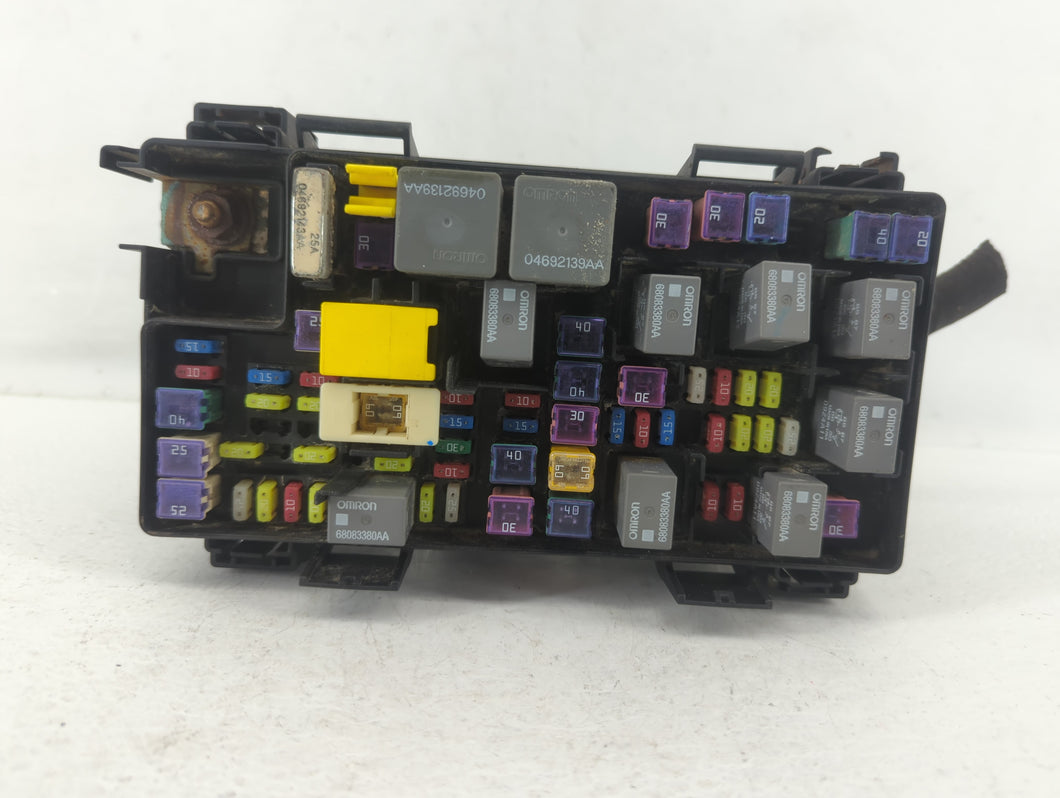 2015-2022 Nissan Pathfinder Fusebox Fuse Box Panel Relay Module P/N:RT032842J0 68239606AA Fits 2015 2016 2017 2018 2019 2020 2022 OEM Used Auto Parts