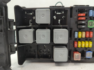 2008-2009 Ford Taurus X Fusebox Fuse Box Panel Relay Module P/N:54-8799-30 Fits 2008 2009 OEM Used Auto Parts