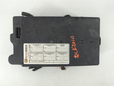 2004 Oldsmobile Bravada Fusebox Fuse Box Panel Relay Module P/N:15120876-1 Fits 2005 OEM Used Auto Parts