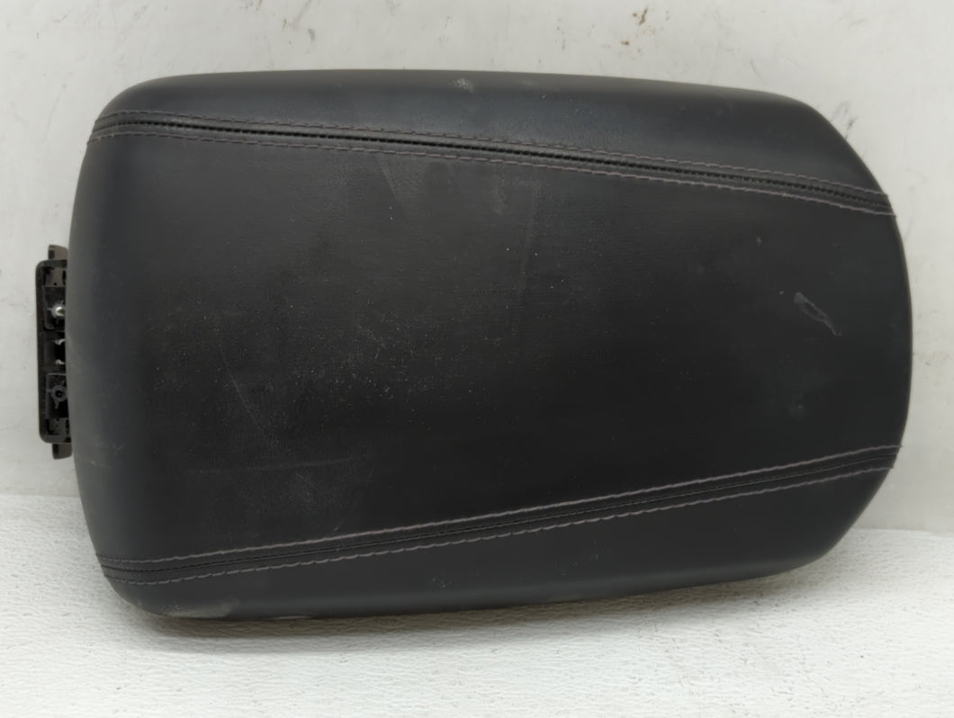 2013 Hyundai Genesis Center Console Armrest Cover Lid Fits OEM Used Auto Parts