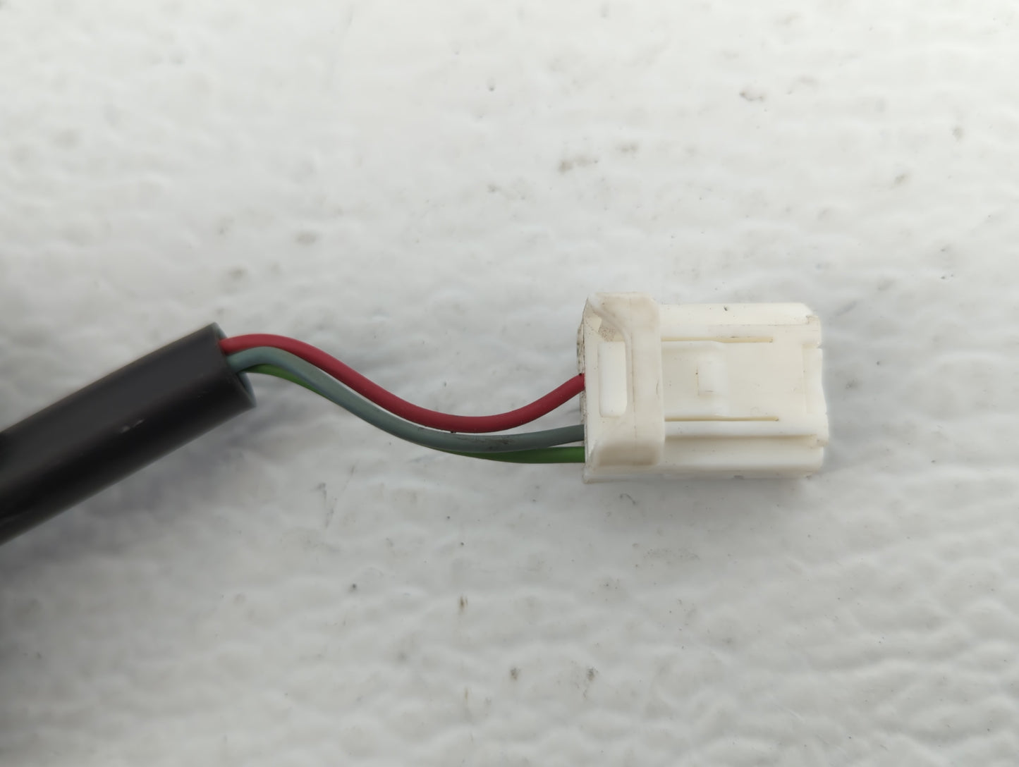 2015-2019 Nissan Versa Side Mirror Replacement Passenger Right View Door Mirror Fits 2015 2016 2017 2018 2019 OEM Used Auto Parts - Oemusedautoparts1.com