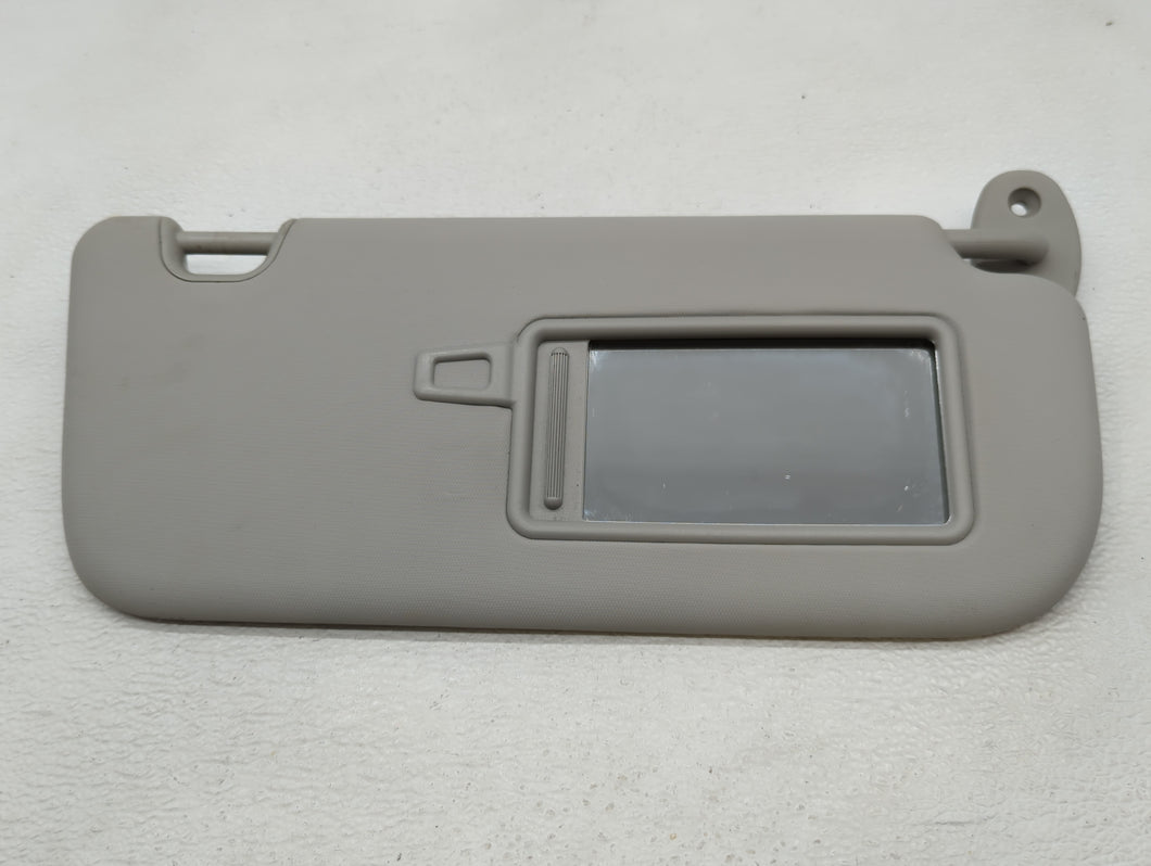 2014-2019 Kia Soul Sun Visor Shade Replacement Passenger Right Mirror Fits 2014 2015 2016 2017 2018 2019 OEM Used Auto Parts