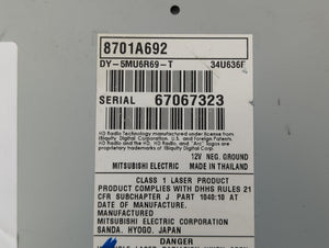 2005-2006 Mitsubishi Outlander Radio AM FM Cd Player Receiver Replacement P/N:8701A692 Fits 2005 2006 OEM Used Auto Parts