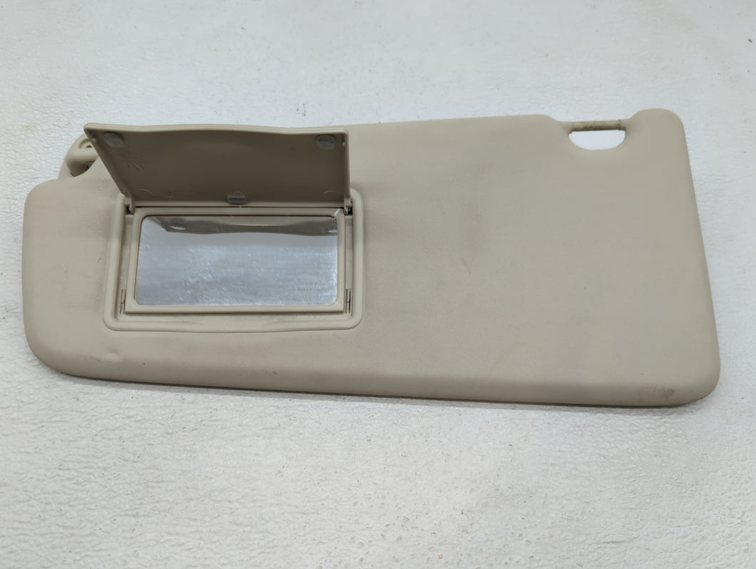 2013-2015 Land Rover Lr2 Sun Visor Shade Replacement Driver Left Mirror Fits 2013 2014 2015 OEM Used Auto Parts