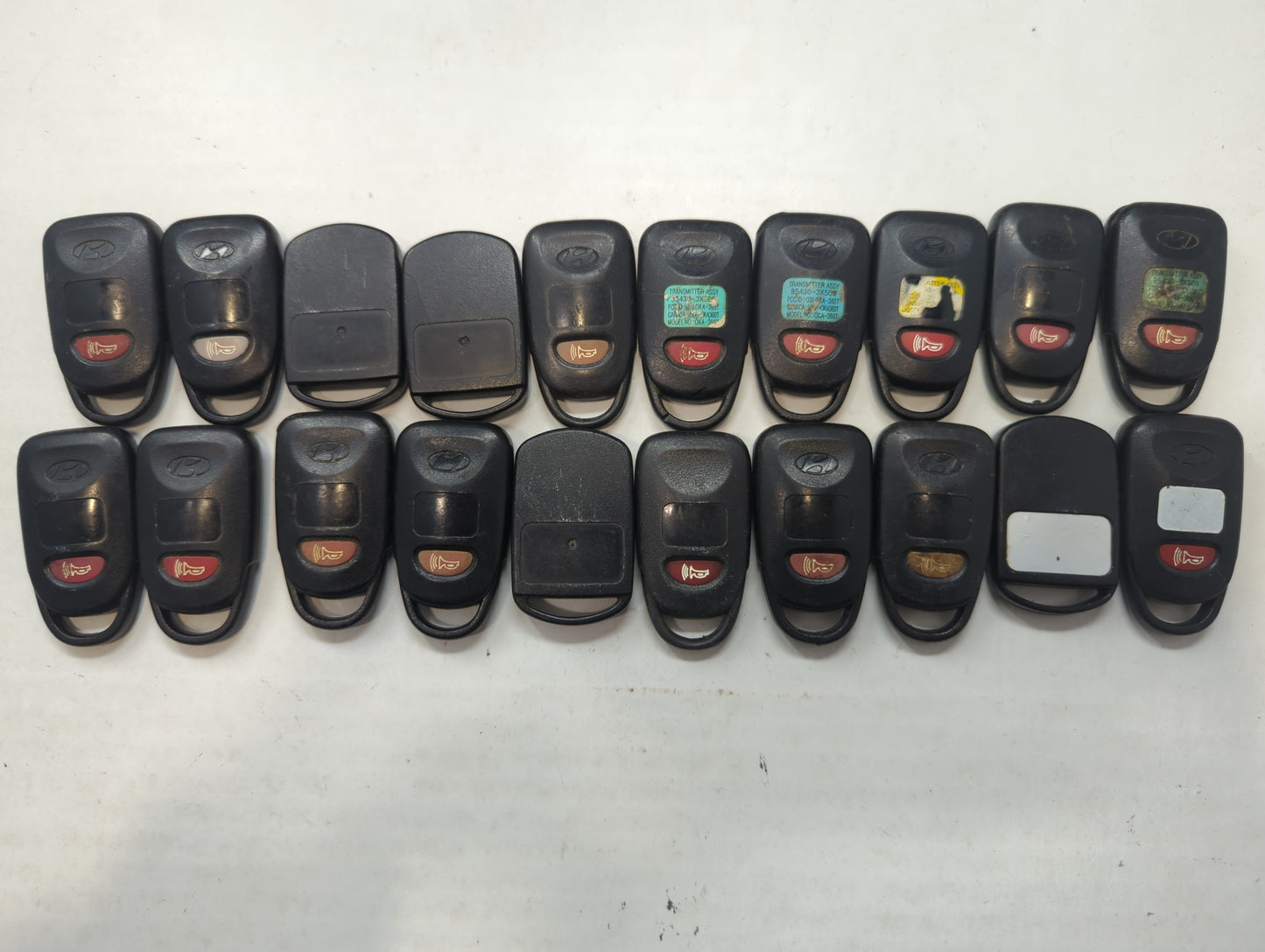 Lot of 20 Hyundai Keyless Entry Remote Fob MIXED FCC IDS MIXED PART - Oemusedautoparts1.com